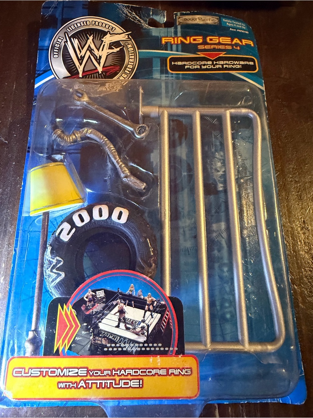 WWF Ring Gear Series 4 Accessory Pack - Silver, Black, Yellow